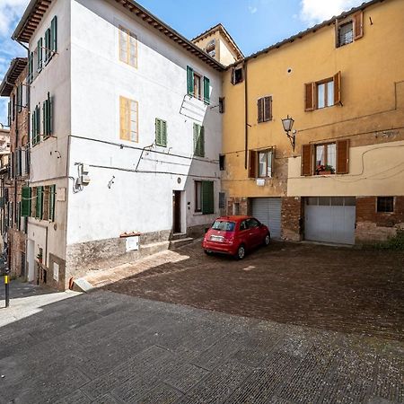 Suite 35 Nel Centro Storico Di Siena In The Historic Center Of Siena Exterior foto